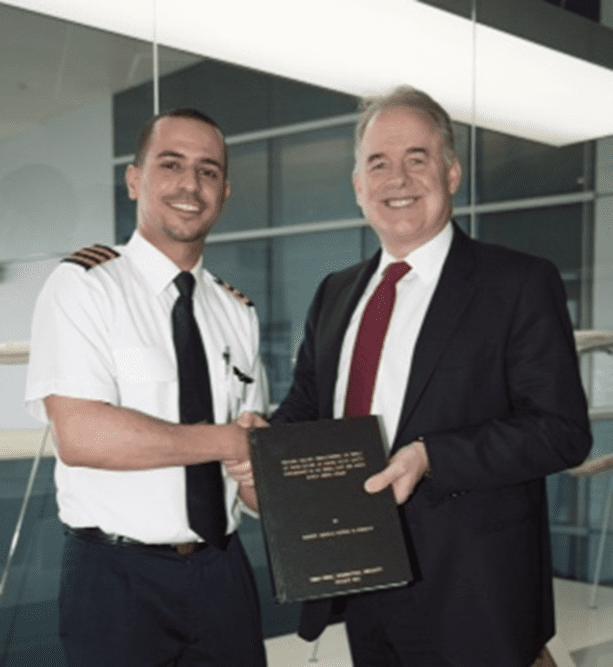 Read more about the article Etihad Airways’ Emirati Pilot Is Youngest Holder of a Ph.D. in Aviation in the World