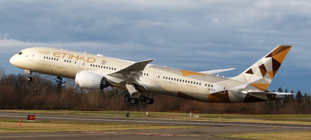 You are currently viewing Etihad Airways Announces Global Sale in Bangladesh
