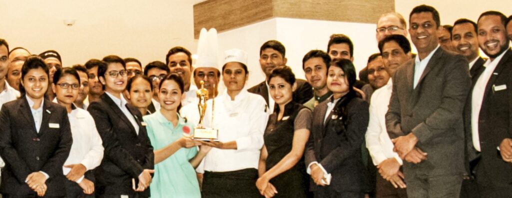 Read more about the article Le Meridien Dhaka wins Today’s Traveller Award
