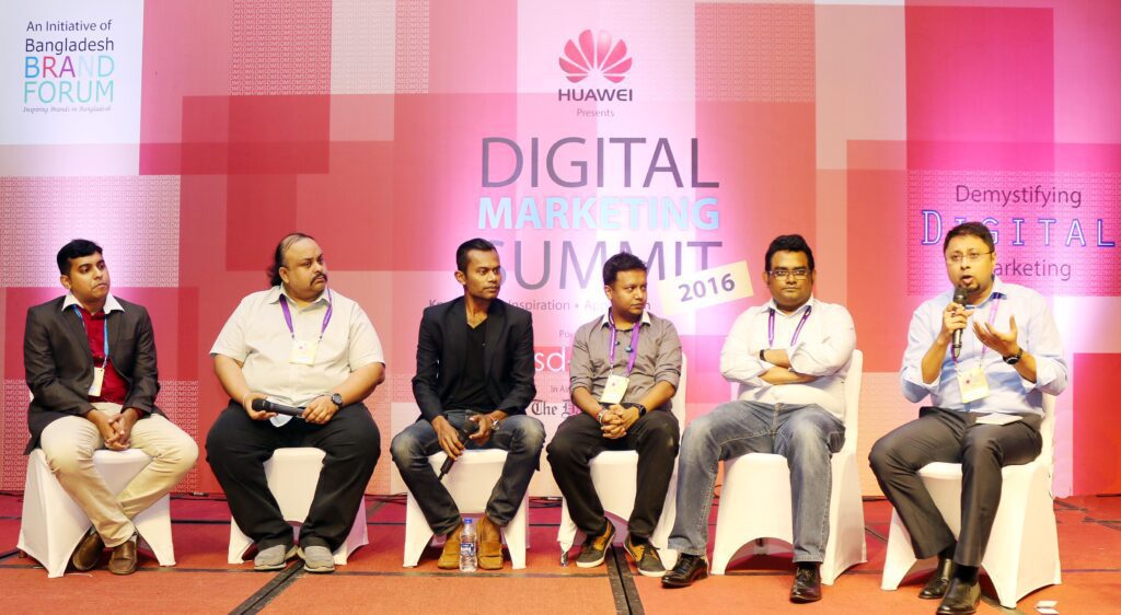 You are currently viewing Huawei Presents Digital Marketing Summit 2016 Held