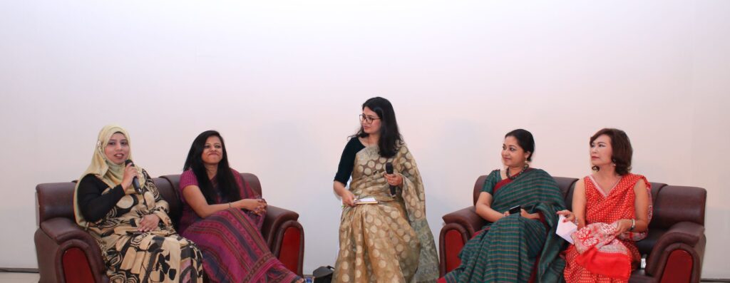 Read more about the article CHALLENGES THAT WOMEN FACE IN THEIR CAREER