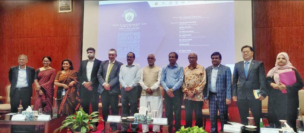 You are currently viewing Department of Environment organises seminar on ‘Adopting Circular Economy for Sustainable Plastic Management in Bangladesh’ 